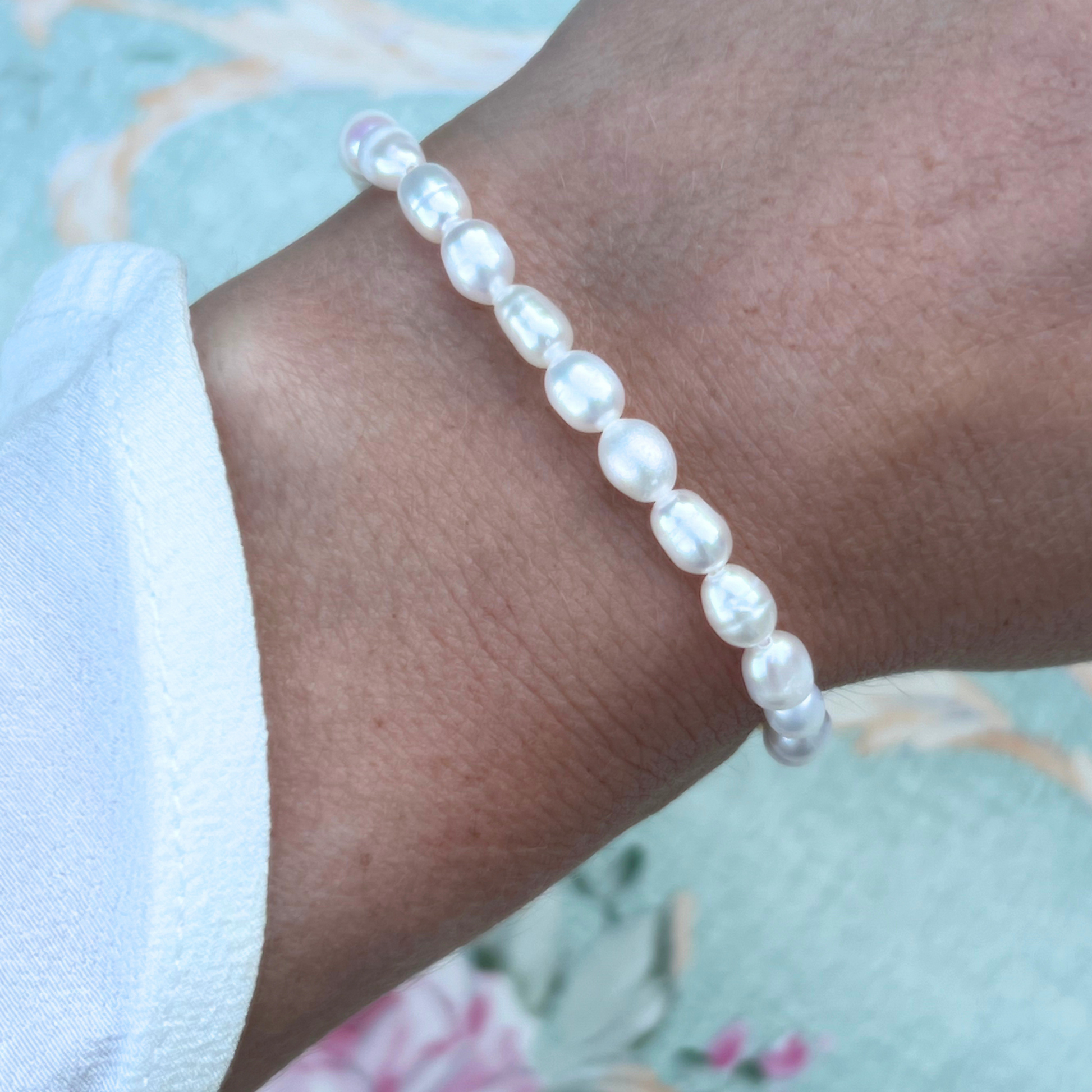 Palace Essentials - Rice Pearl Bracelet